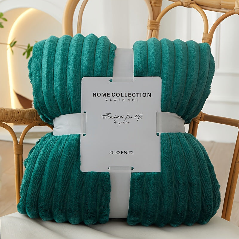 Luxury Flannel Polyester Blanket – Ultimate Comfort & Warmth