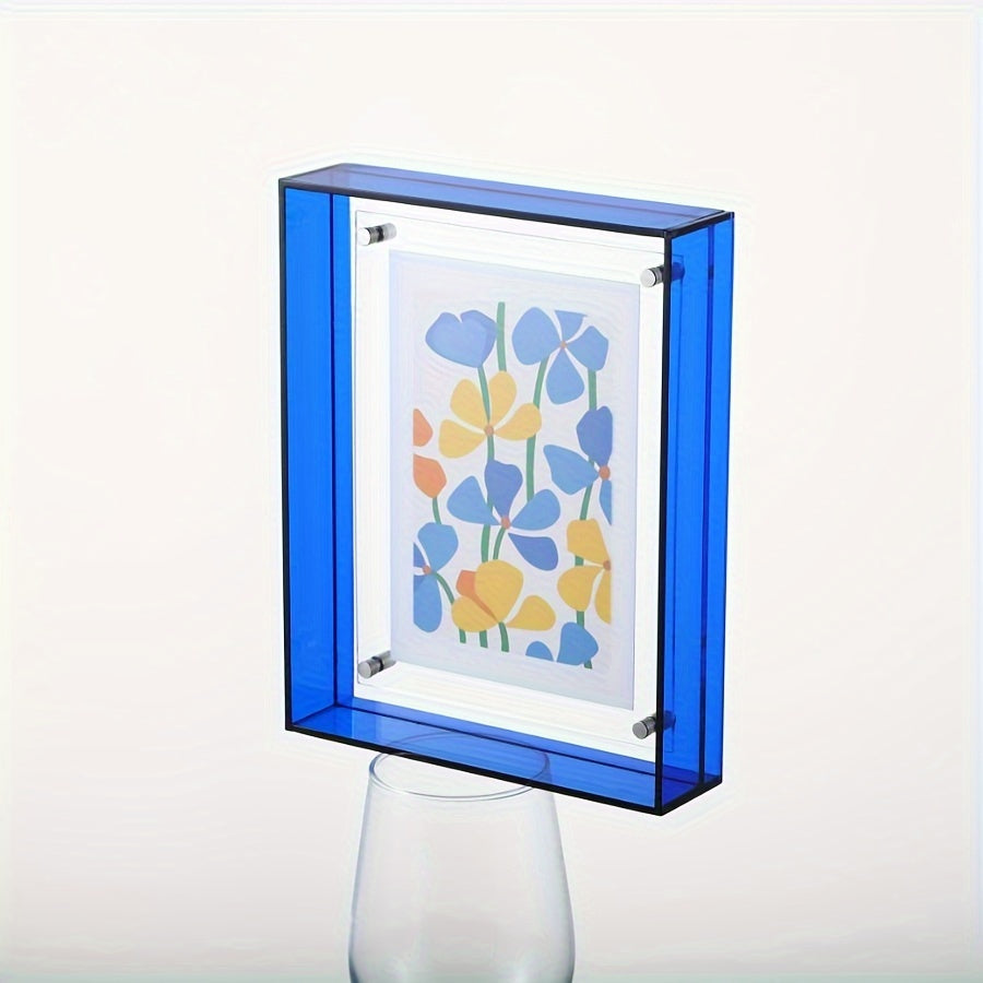 ChicFrame – Luxury Acrylic Photo Frame for Your Photos