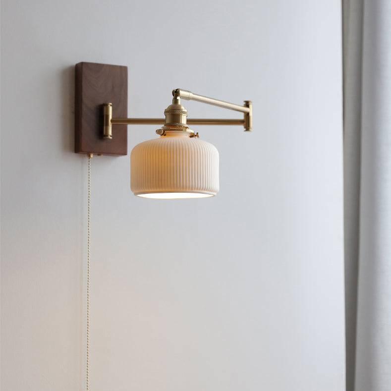 ChicGlow - Elegant Wall Lamp Made of Wood and Ceramic