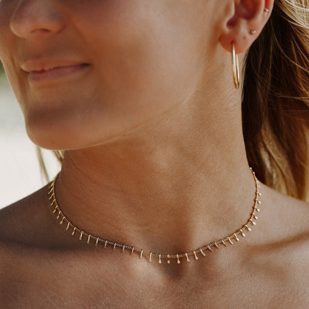 Elegant Minimalist Women's Choker - Antigua
