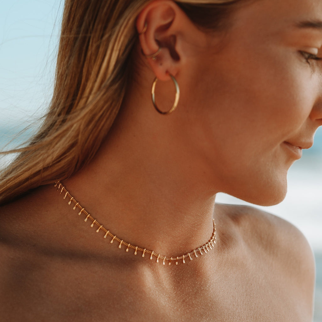 Elegant Minimalist Women's Choker - Antigua