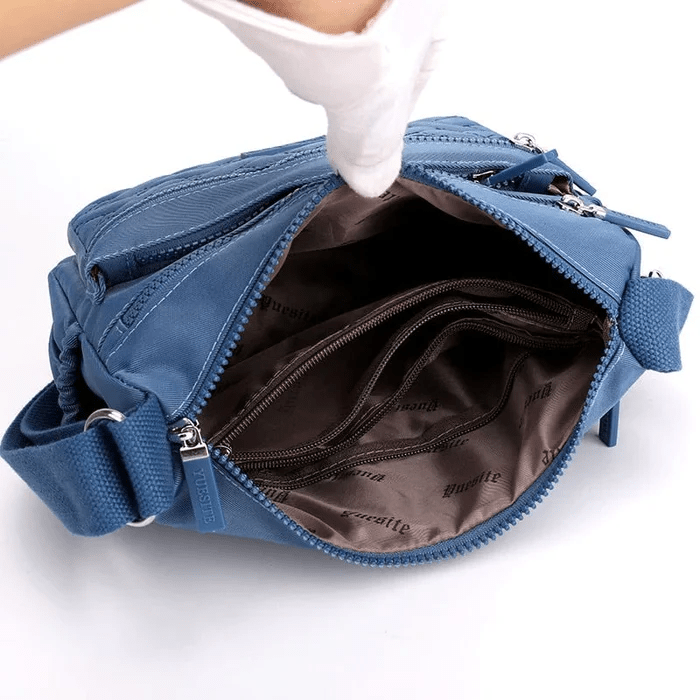 UrbanEssence Crossbody Bag – Stylish and Functional Accessory