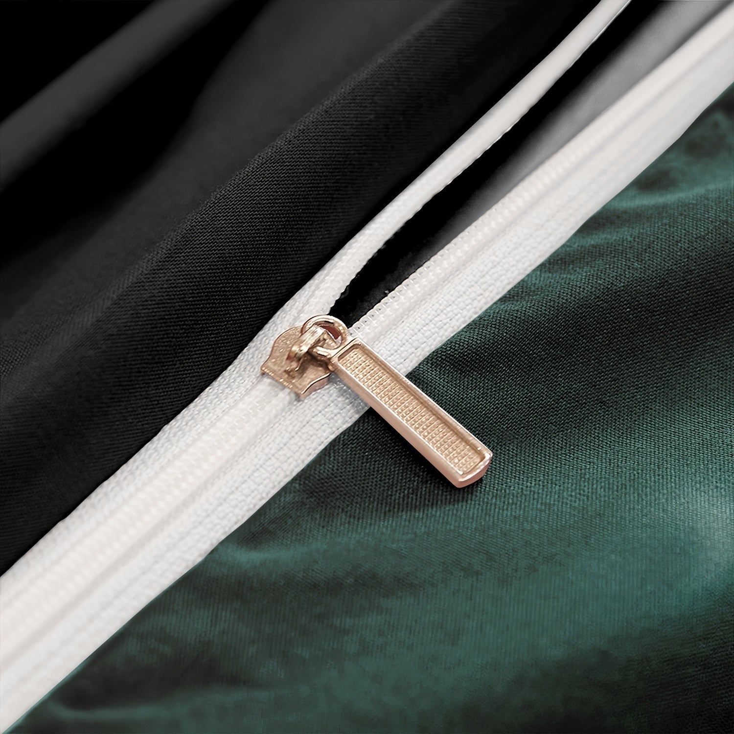 Elegant Dragonfly Bedding Set – Luxury, Comfort, and Durability