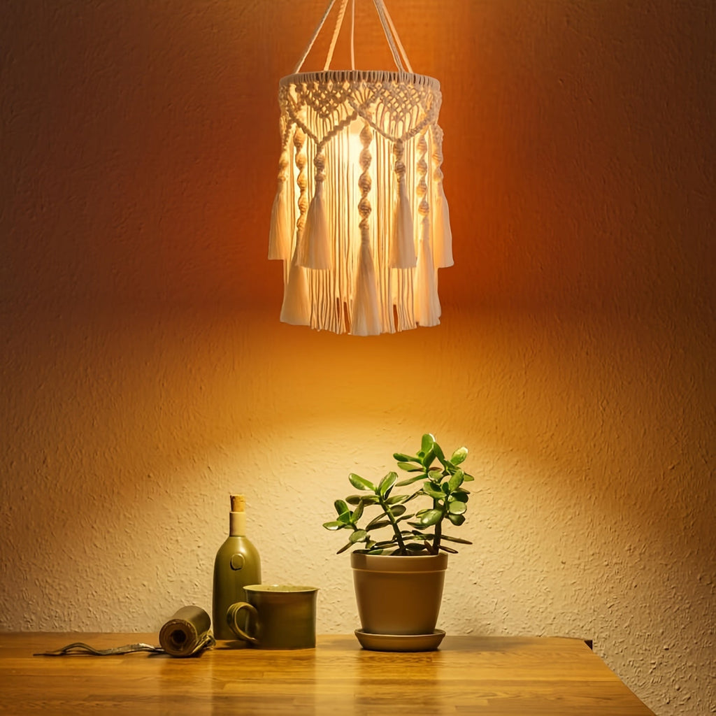 BohoTwist Pendant - Hand-Woven Lampshade with Tassels