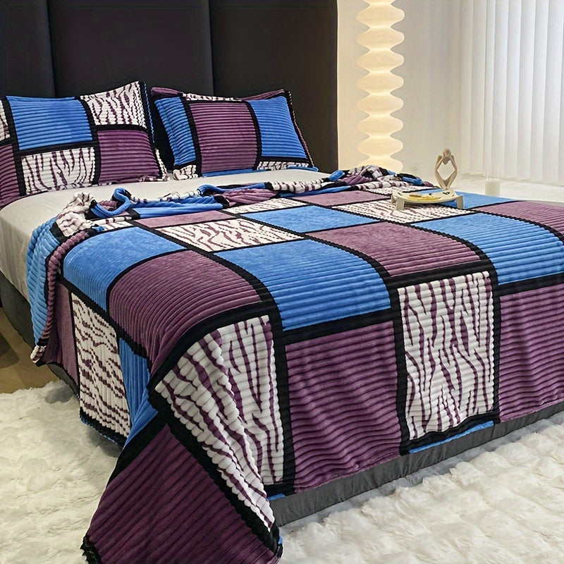 CozyLuxe – Flannel Blanket for Every Season