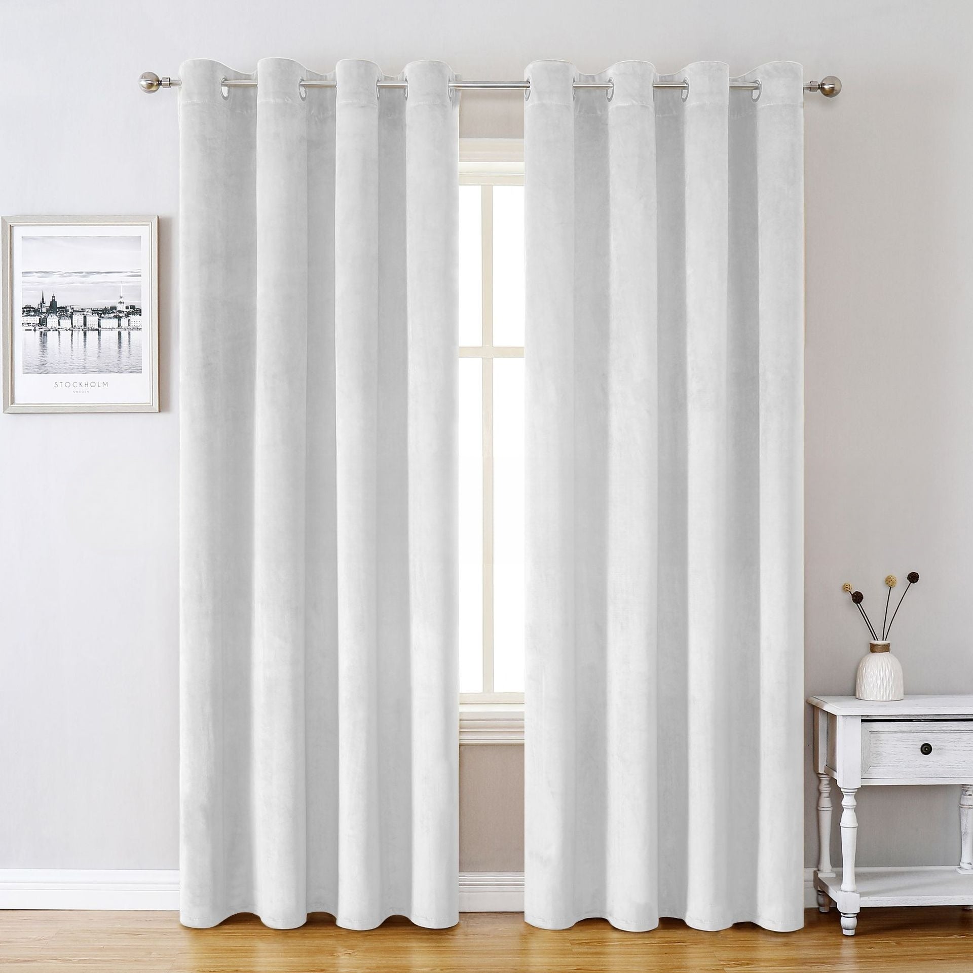 VelvetEase Curtains - Luxurious Thermal Velvet for Optimal Comfort