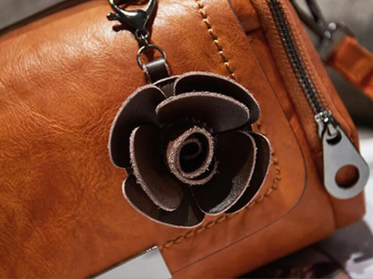 Dahlia Boston Bag – Stylish Fashion Must-Have