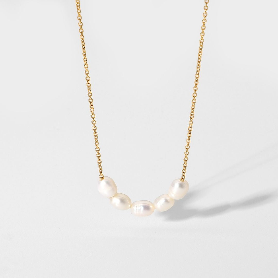 Elegant Celina Necklace with Luxurious Freshwater Pearls