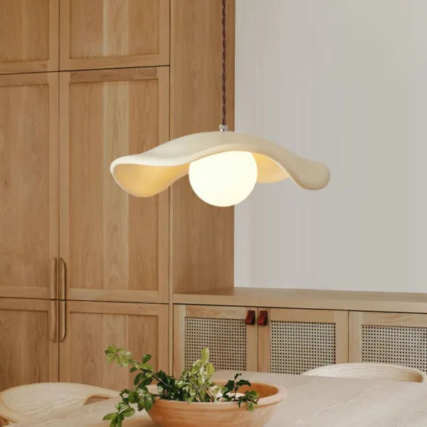 Lotus Leaf Pendant Light - Bring Natural Elegance to Your Dining Space