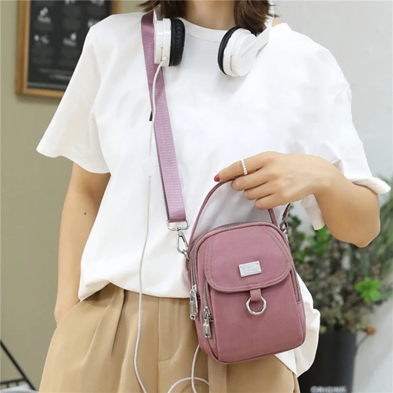 UrbanStyle - Stylish and Sustainable Messenger Bag
