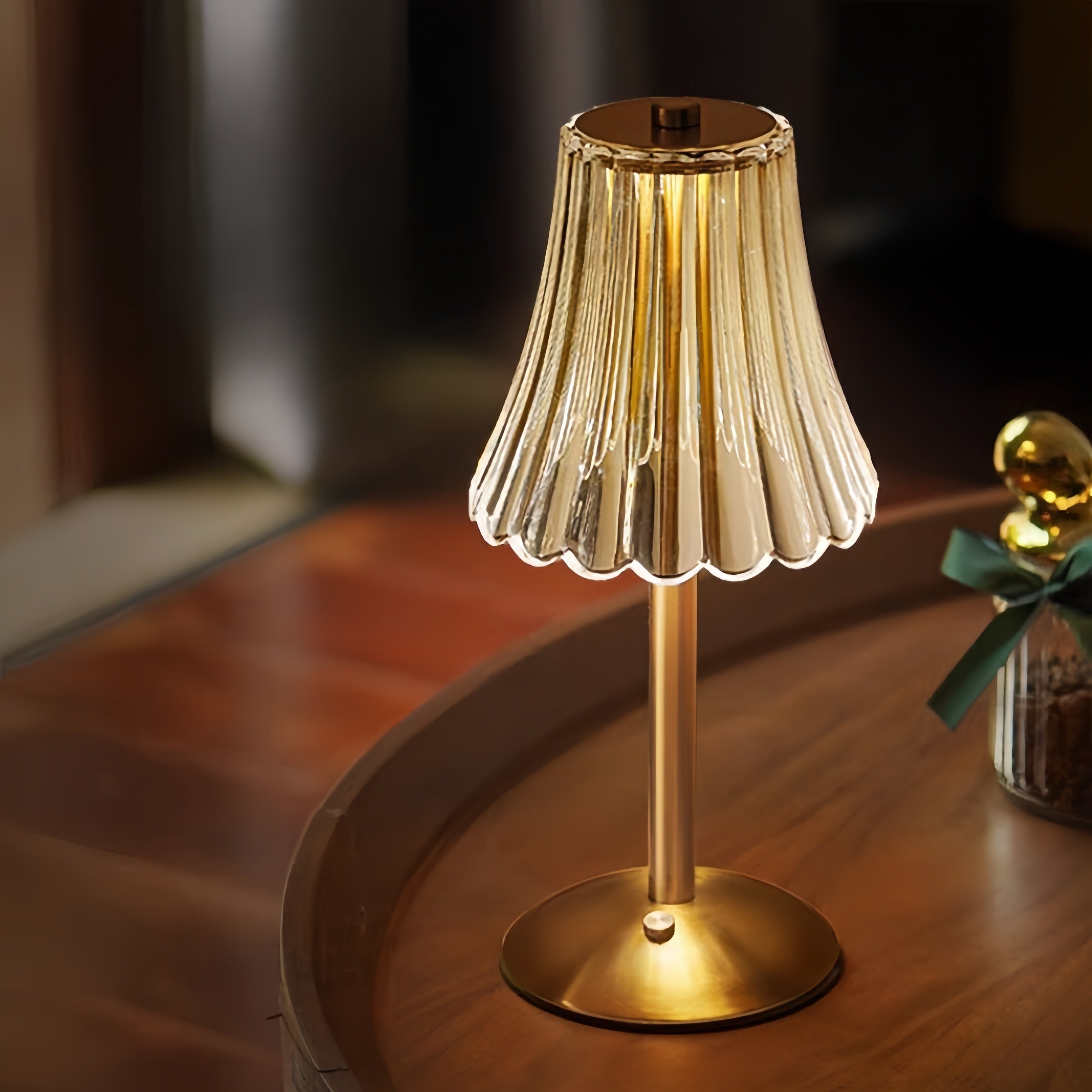 LumiGlow Table Lamp - Cordless LED Lighting with Touch