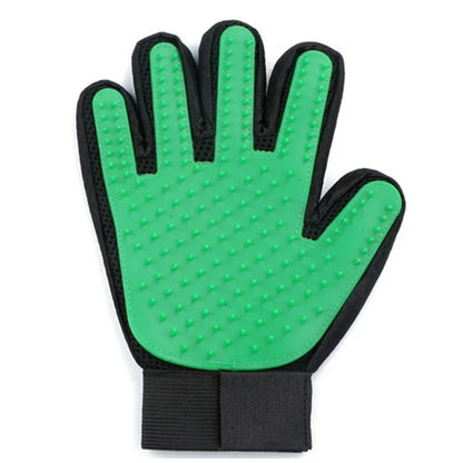 PetCareGlove – Efficient Grooming for Pets