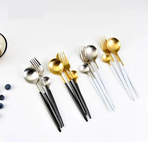 Luxury 24-Piece Gold-Silver Cutlery Set for Stylish Table Settings