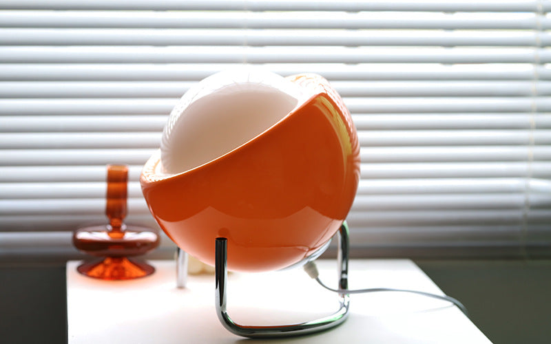 RetroGlow - Scandinavian Glass Table Lamp for Ambiance