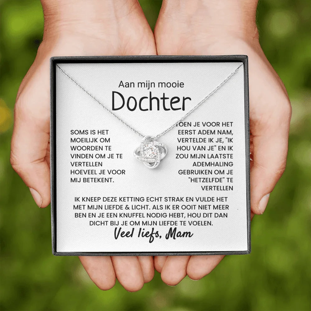 Heart Chain - Loving necklace for your precious daughter