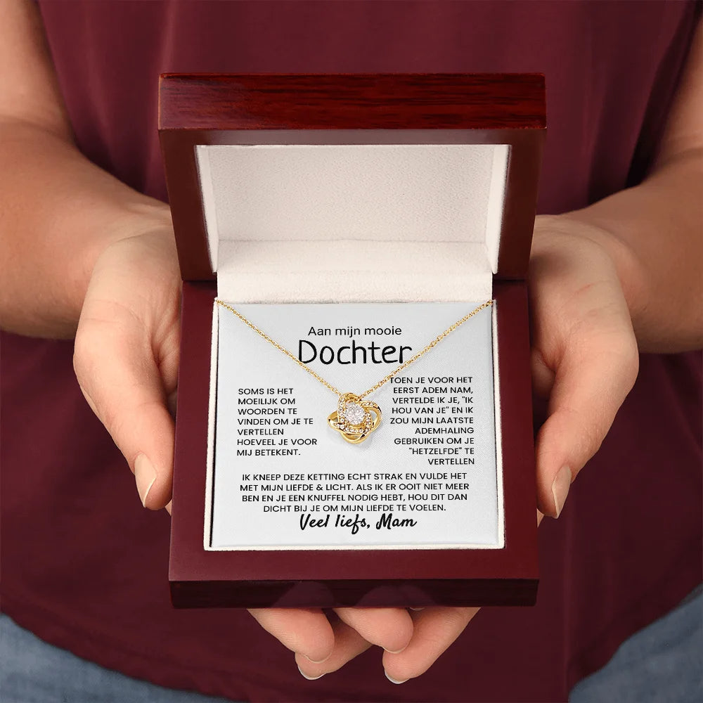 Heart Chain - Loving necklace for your precious daughter