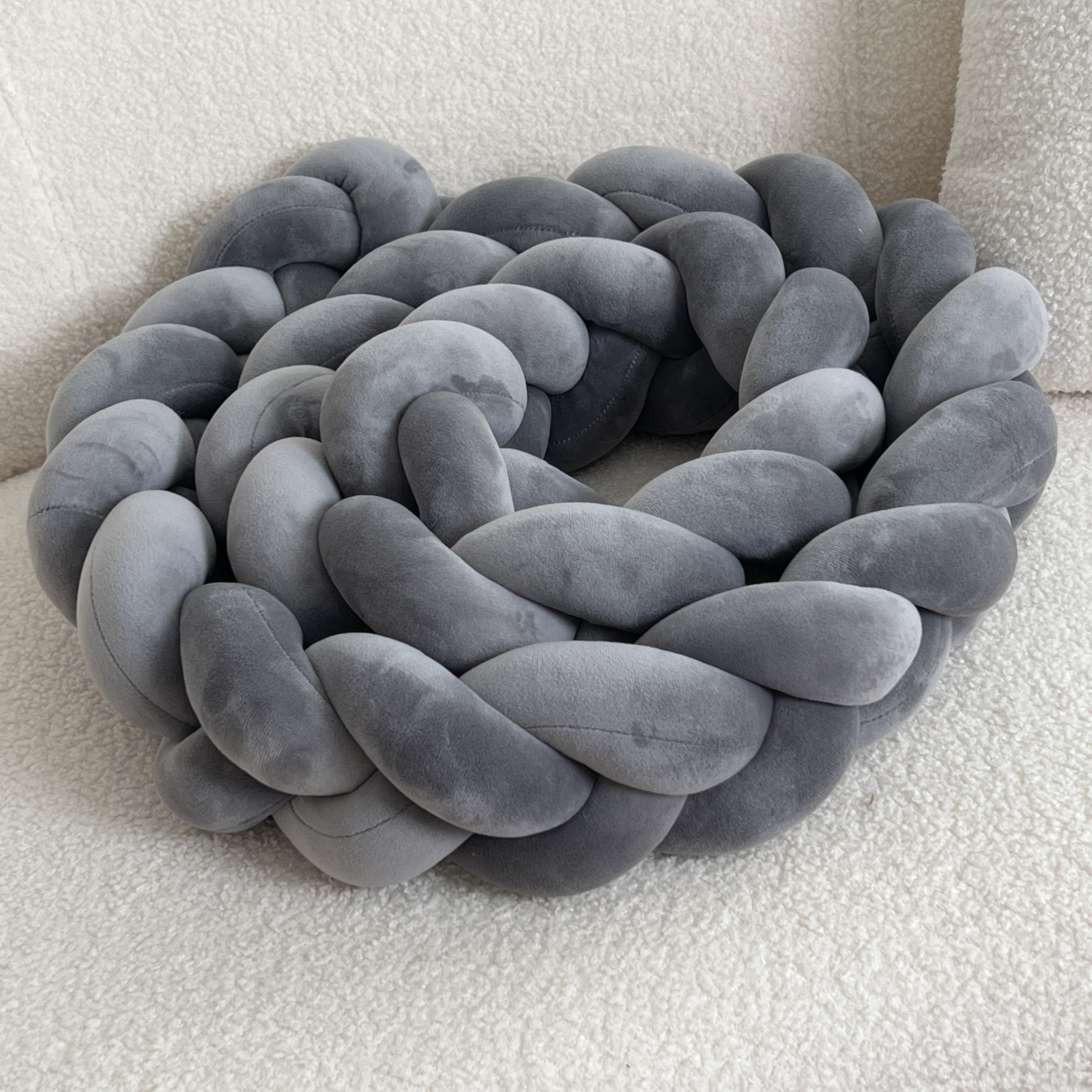 WaveCushion - Modern Washable Floor Cushion with Geometry