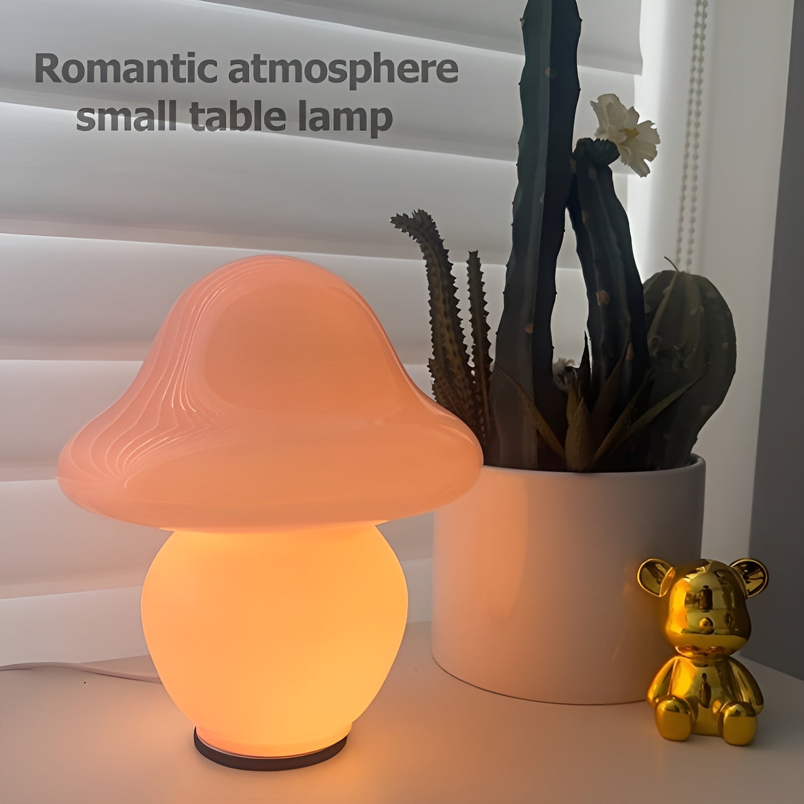 MushroomDream Lamp – Enchanting Glass Lighting with Mushroom Motif