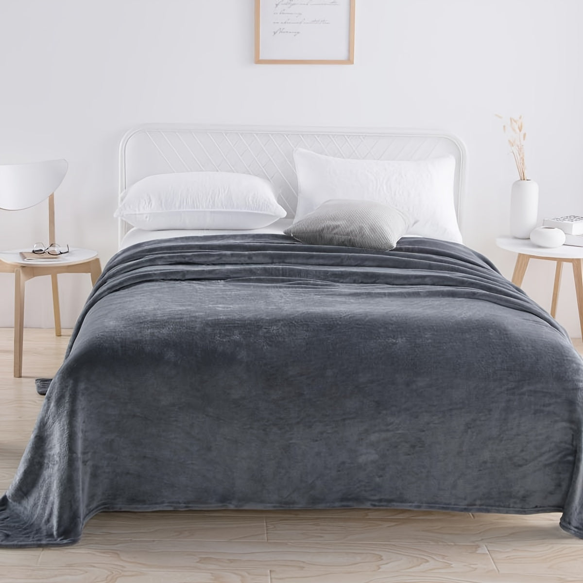 Grijze Flanellen Deken: Luxe Comfort voor Elk Seizoen
