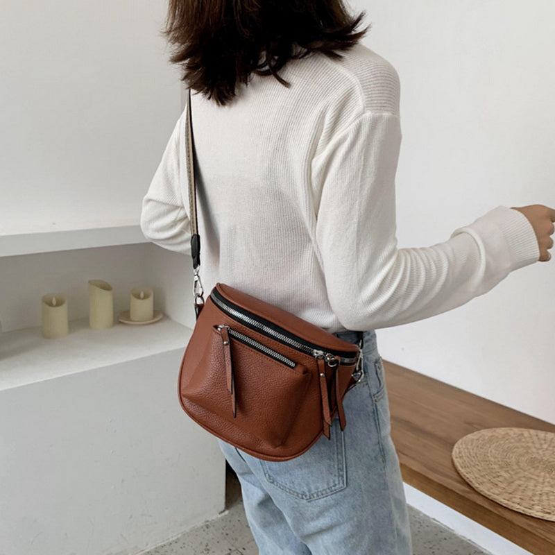 Chic Crossbody Bag – Fashionable Shoulder Bag for Everyday