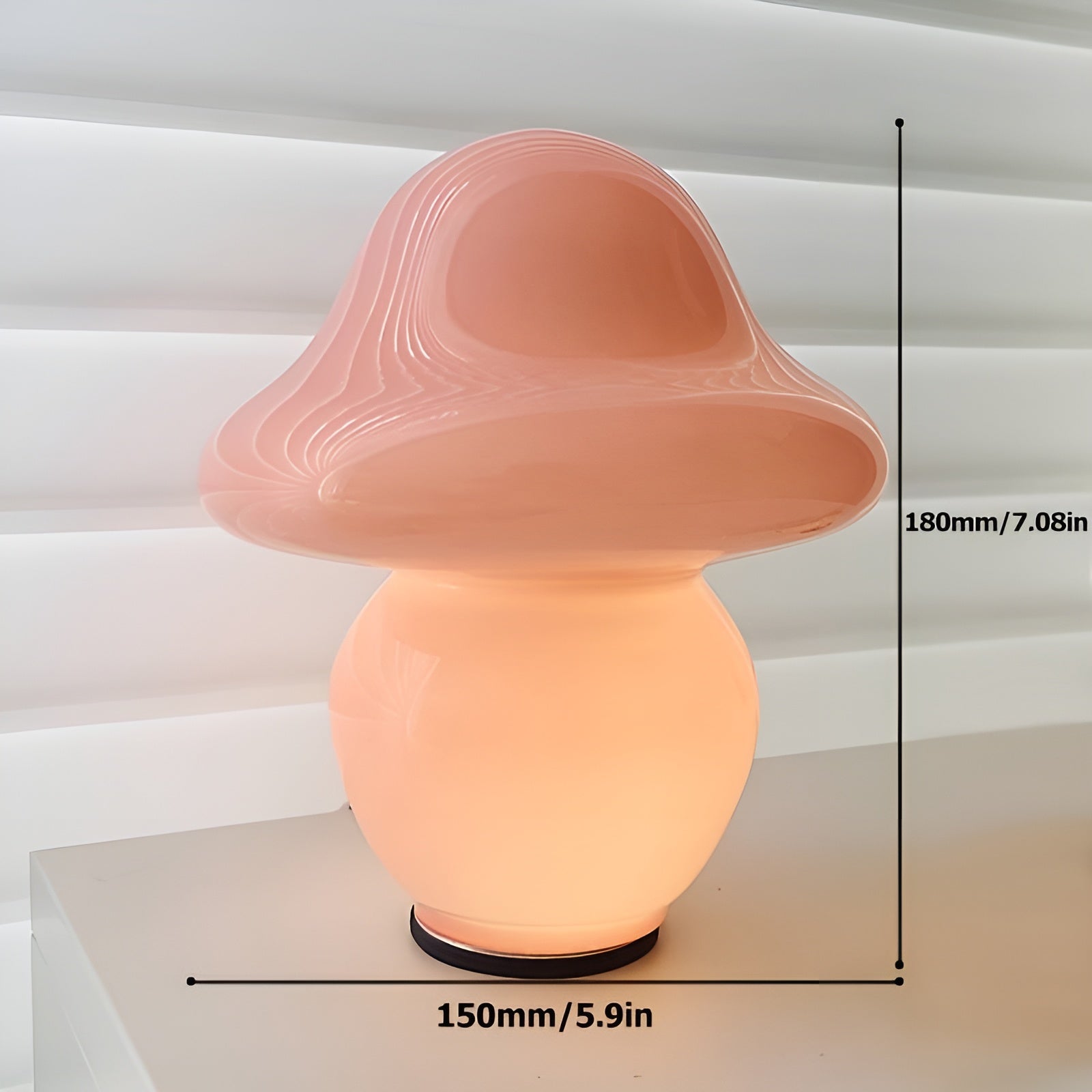 MushroomDream Lamp – Enchanting Glass Lighting with Mushroom Motif