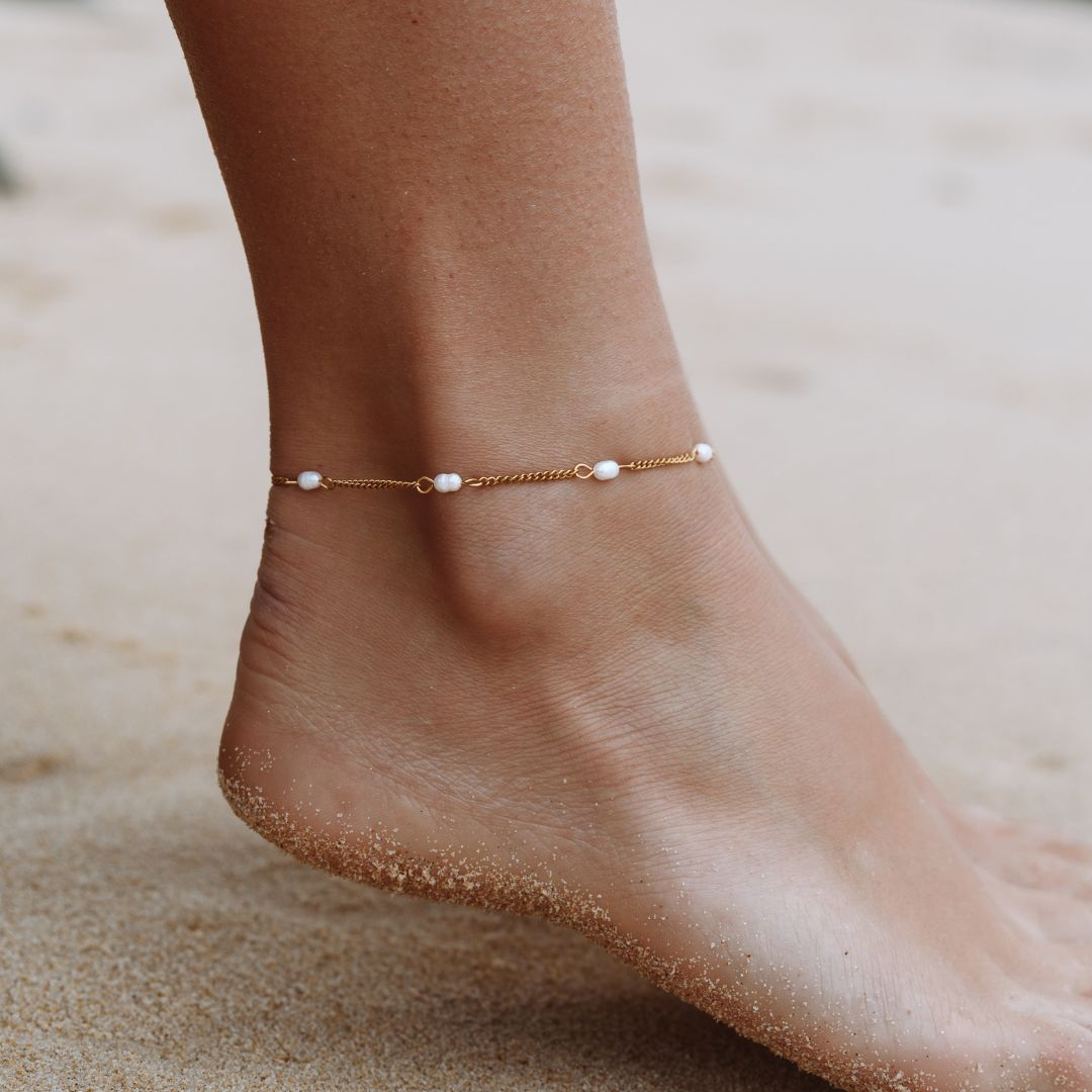 Elegant Freshwater Pearl Anklet - Mira
