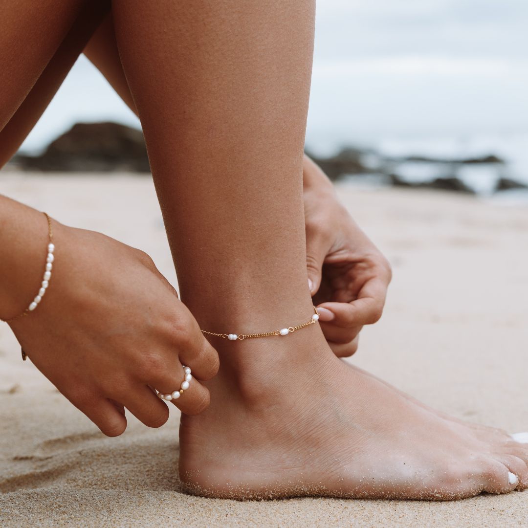 Elegant Freshwater Pearl Anklet - Mira