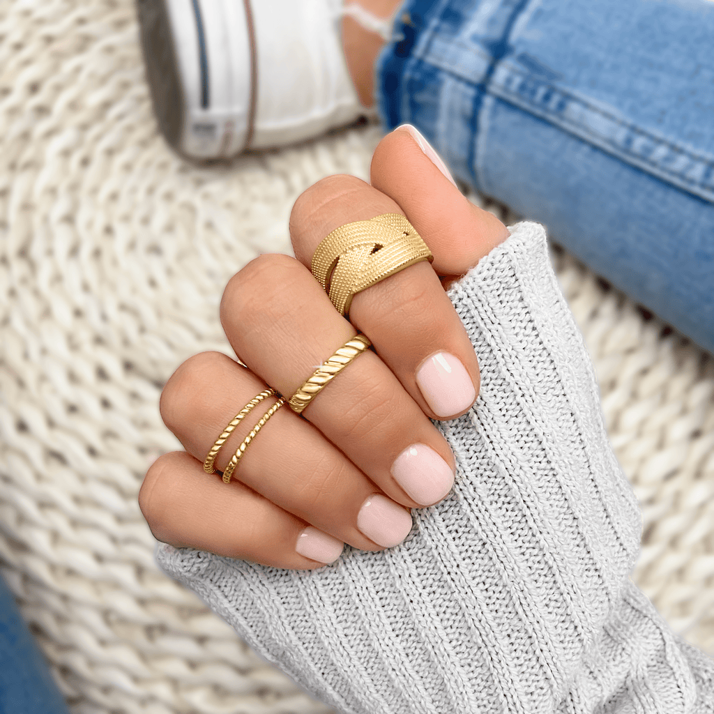 Lina Braided Double Ring - Elegance in Double-Layered Design