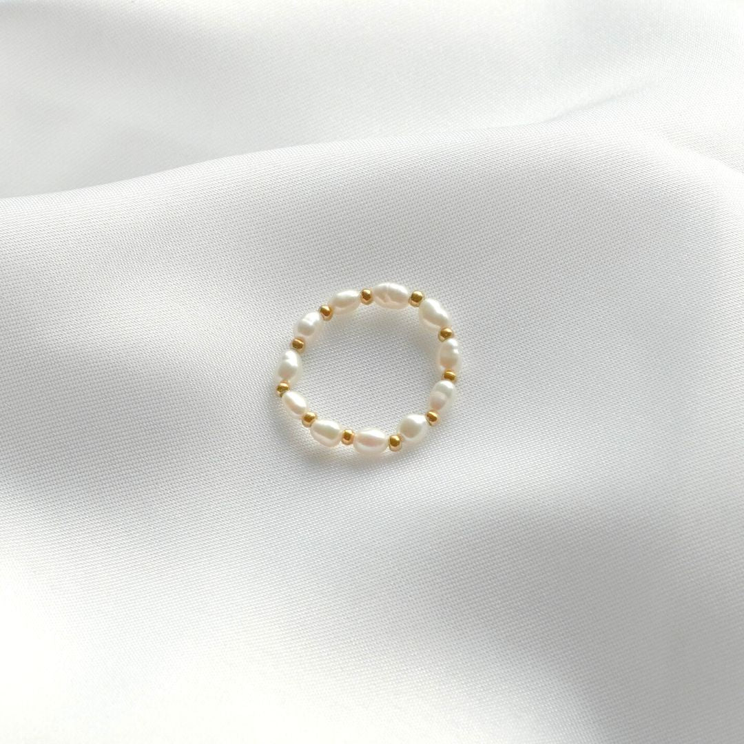 Elegant Women's Ring - Isle Collection