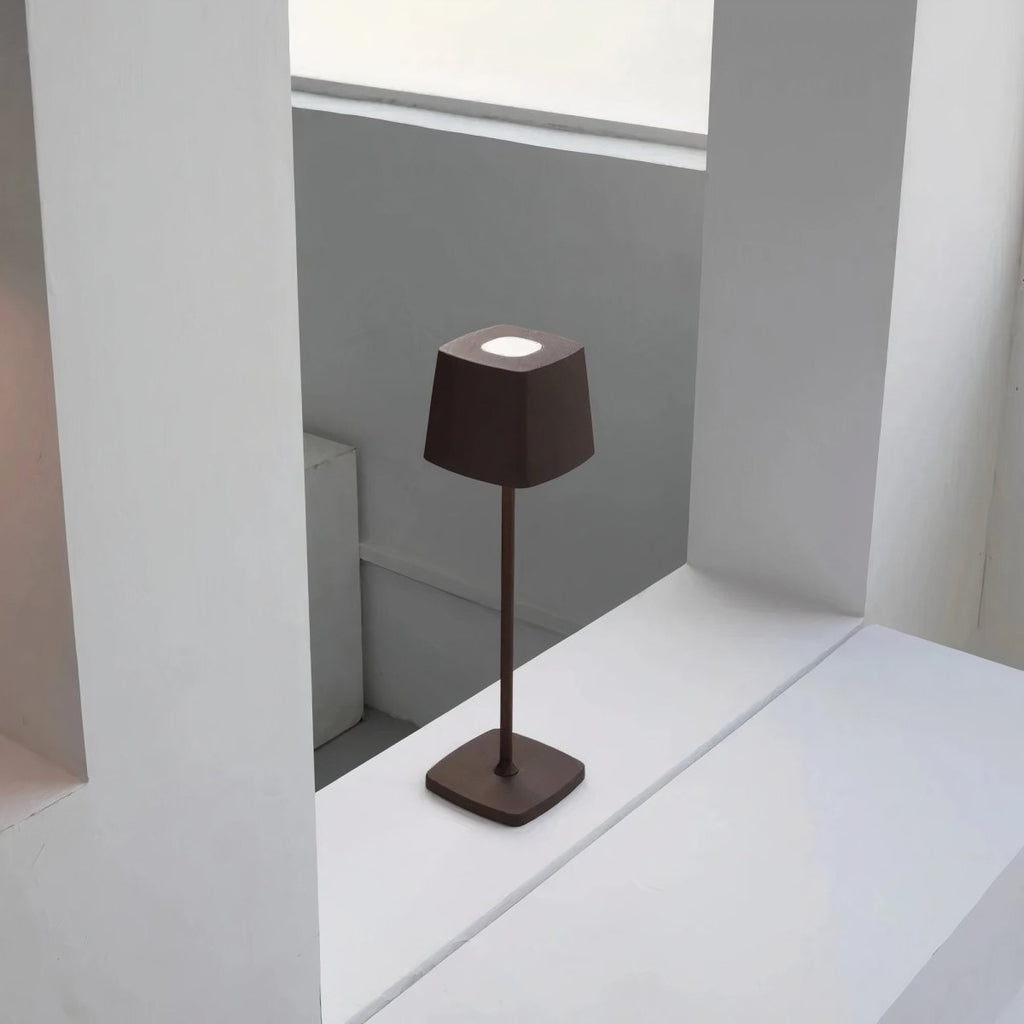 Gleam - Luxury Cordless Table Lamp with 20 Hours of Light