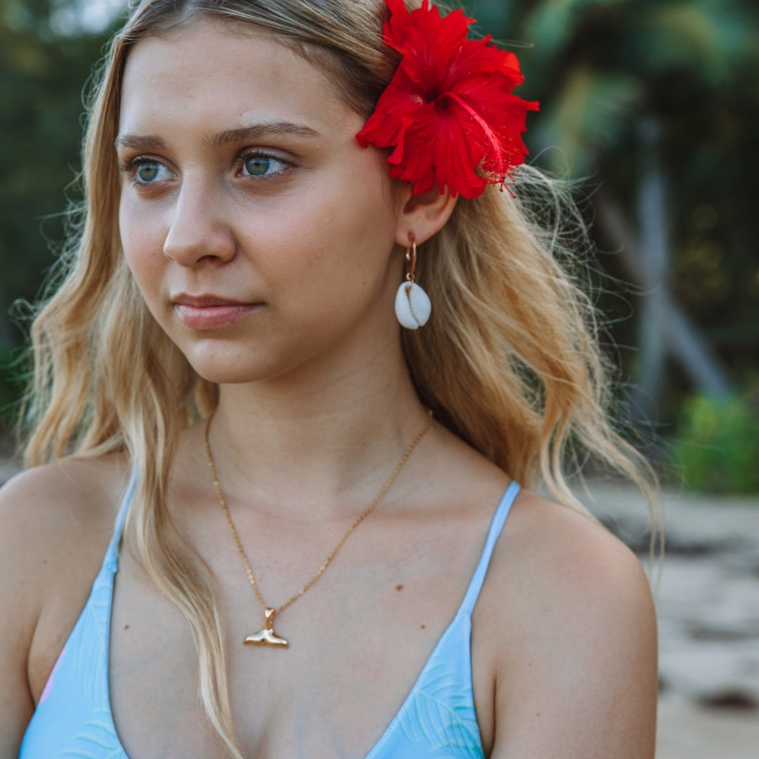 Elegant Elara Whale Tail Necklace