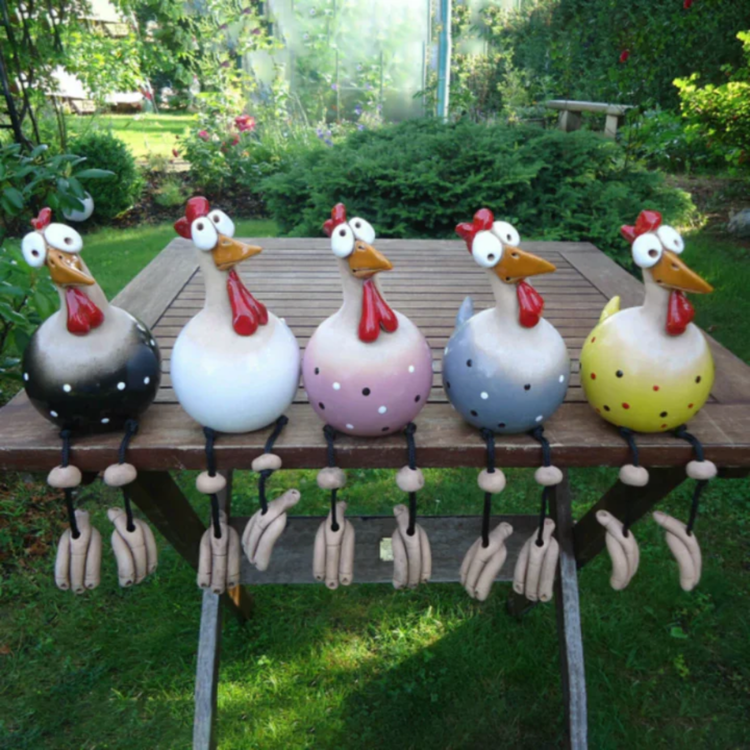 Happy Chicken – Playful Outdoor Garden Chicken Decoration