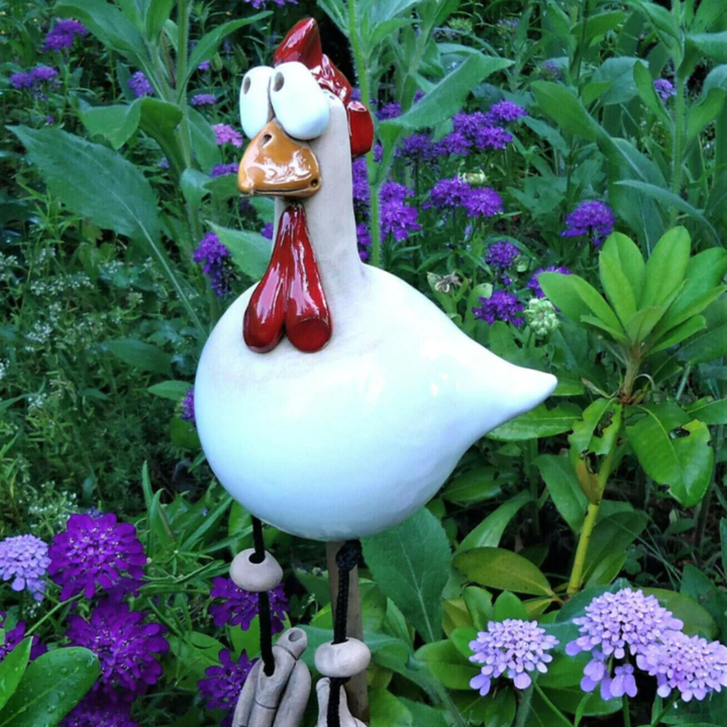 Happy Chicken – Playful Outdoor Garden Chicken Decoration