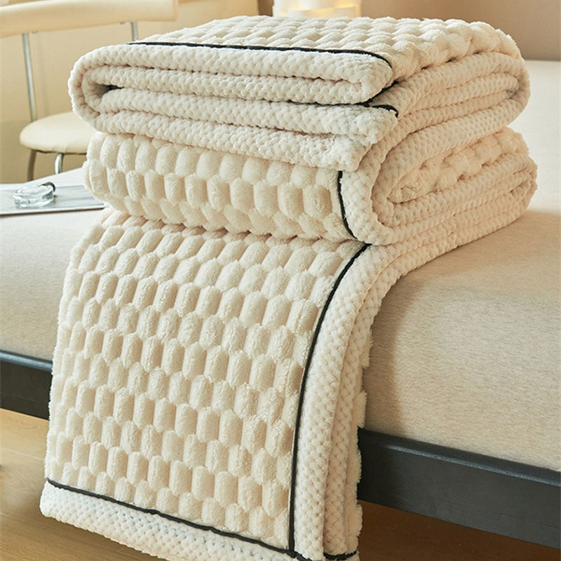 Ultra-Soft Luxury Velour Blanket - Indulge Yourself with Our Luxury Velour Blanket