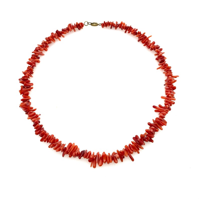 Vibrant Red Coral Necklace | The Perfect Eye-Catcher for Your Style