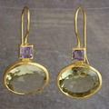 Stylish Vintage Gold Earrings with Beautiful Green Crystal - Lucinia