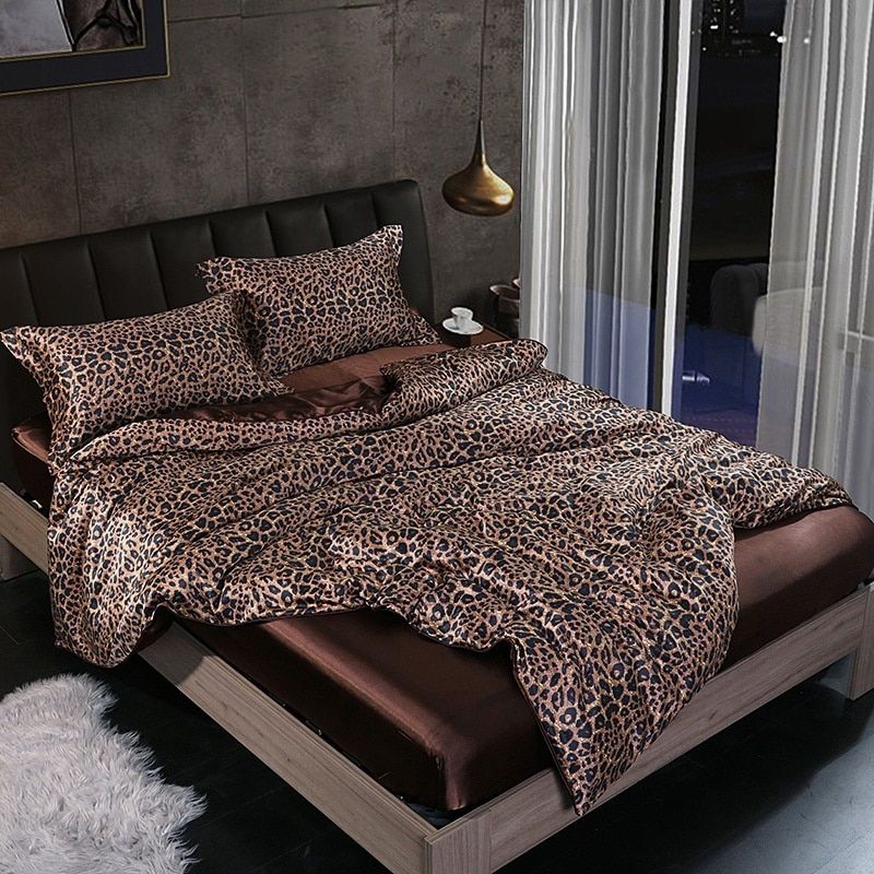 ComfortSatin Set - Luxury Bedding for Ultimate Comfort