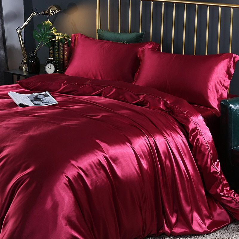 ComfortSatin Set - Luxury Bedding for Ultimate Comfort
