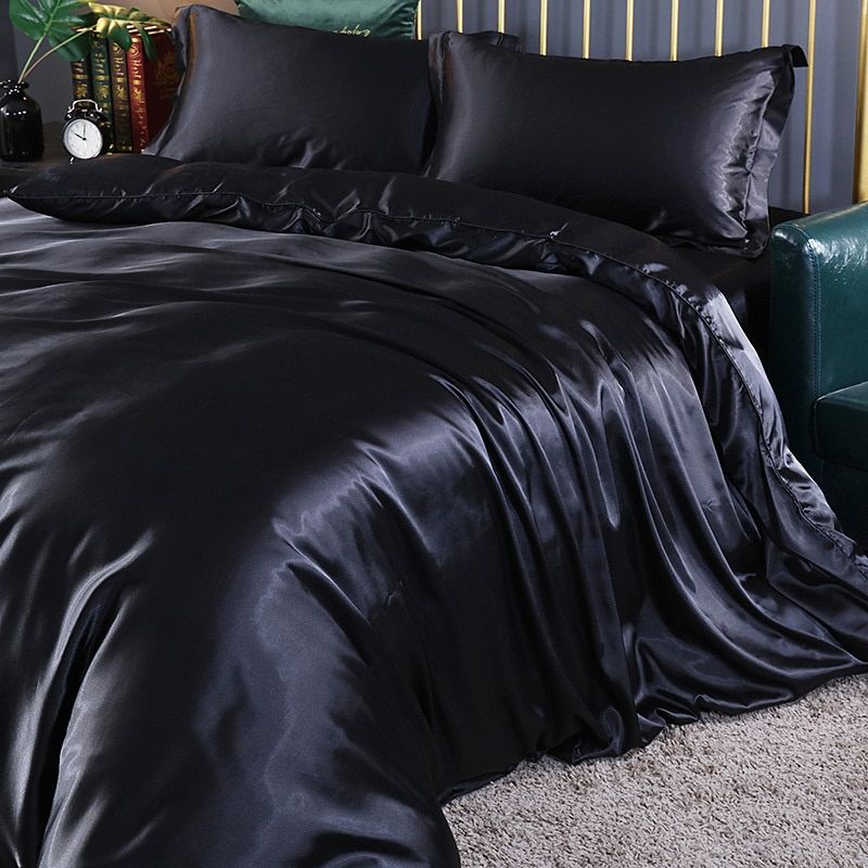 ComfortSatin Set - Luxury Bedding for Ultimate Comfort
