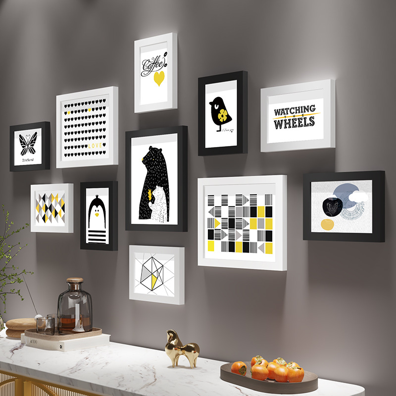 GallerySet – Picture Frames Without Drilling (11-piece)
