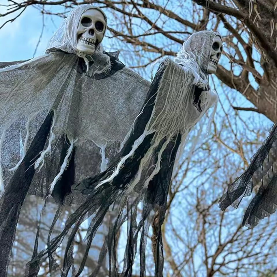 Halloween Spooky Decoration – Hanging Skeleton with LED Light for Garden & Party