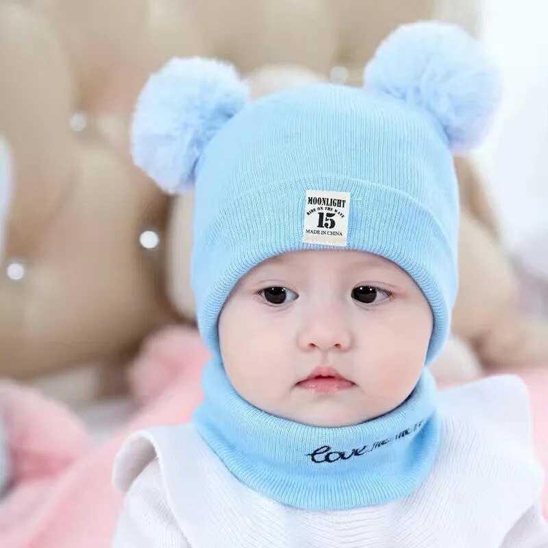 CozySnow – Trendy Kids' Beanie with Pom-Pom