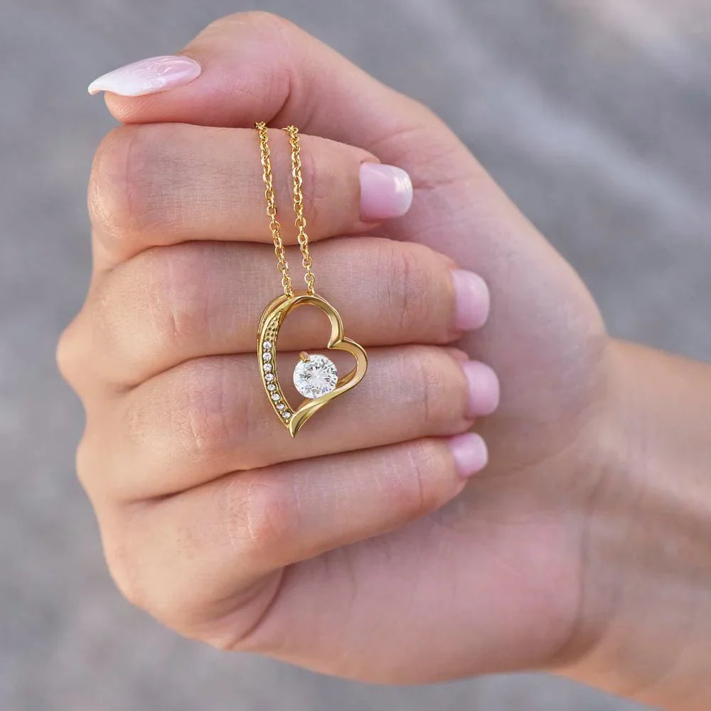 Diamond Love - A loving necklace for your beloved wife