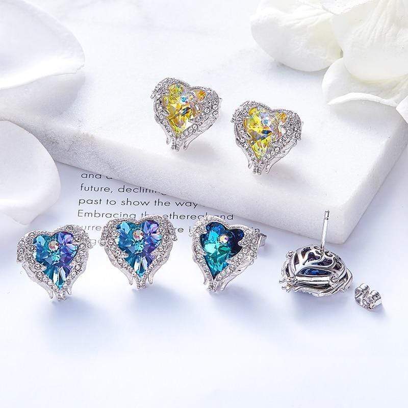 Celina – Elegant Angel Wing Earrings in Silver
