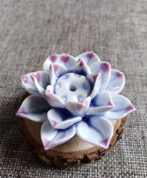 LotusBloom Incense Holder - Elegant Fragrance Accessory for Your Home