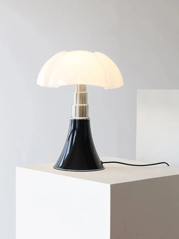FloraLuxe - Elegant Floral Table Lamp for Interior