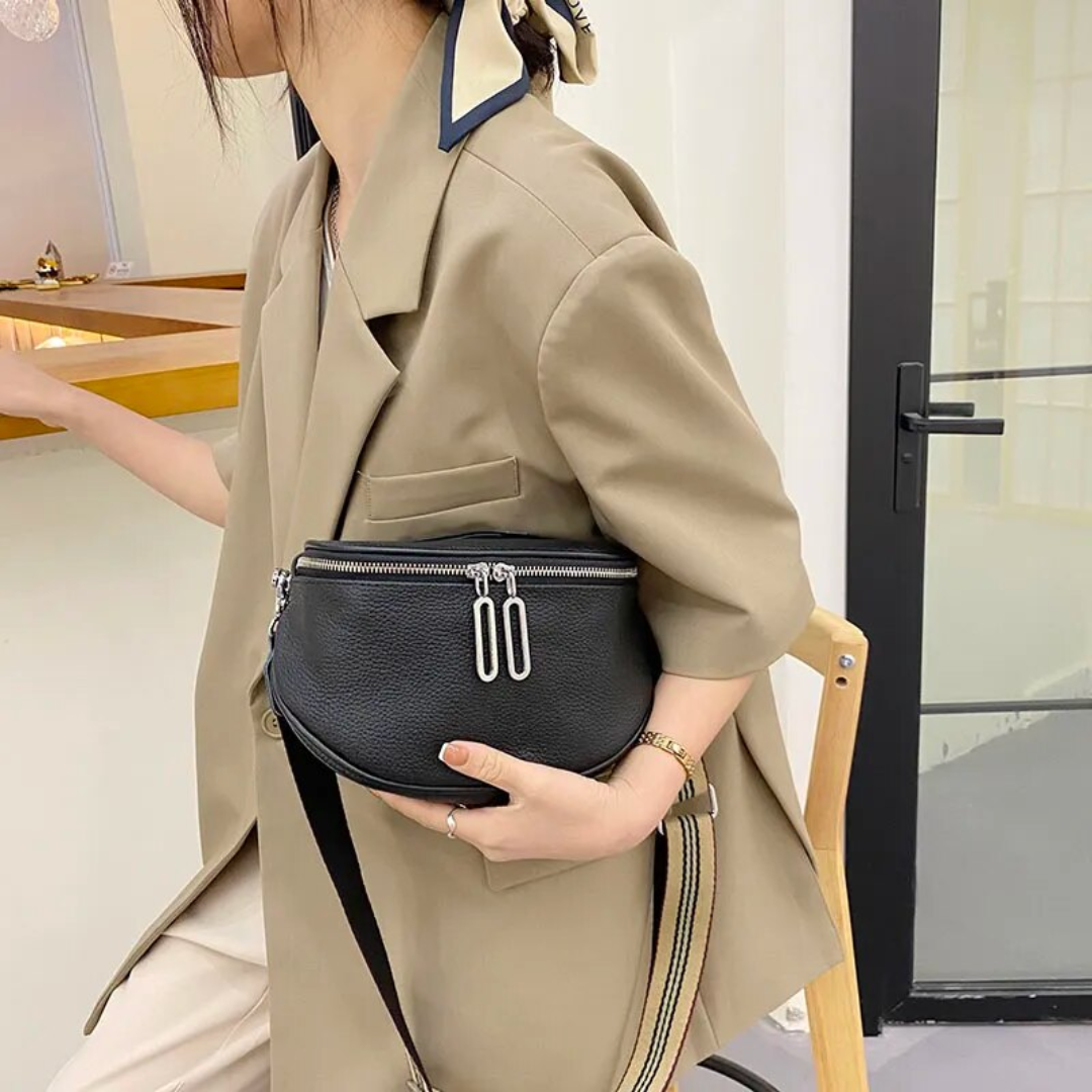 Lucy LeatherBag – Trendy and Cute Leather Saddle Bag