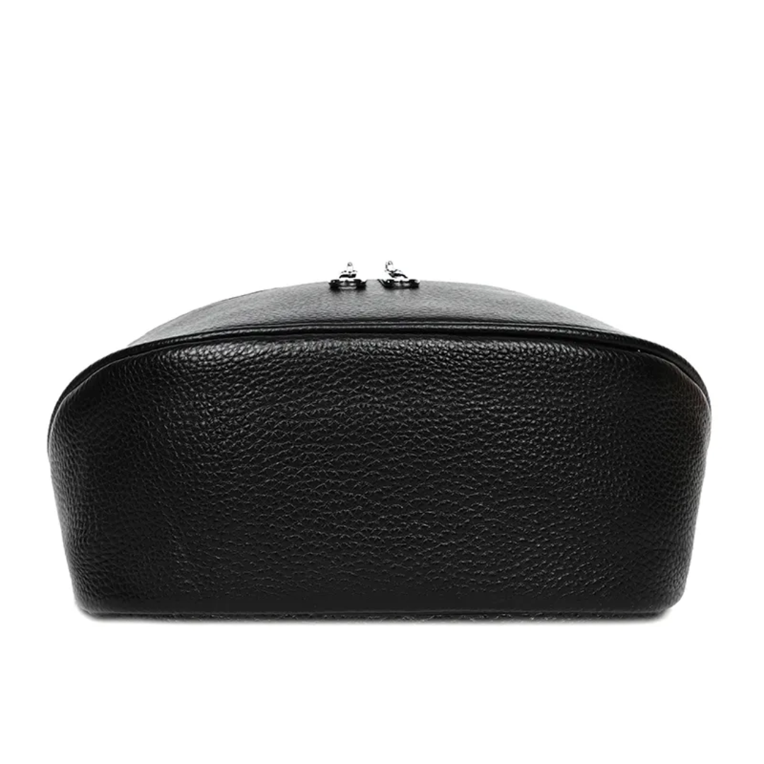 Lucy LeatherBag – Trendy and Cute Leather Saddle Bag