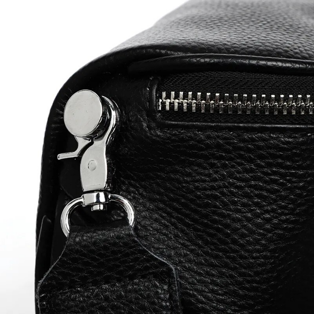 Lucy LeatherBag – Trendy and Cute Leather Saddle Bag