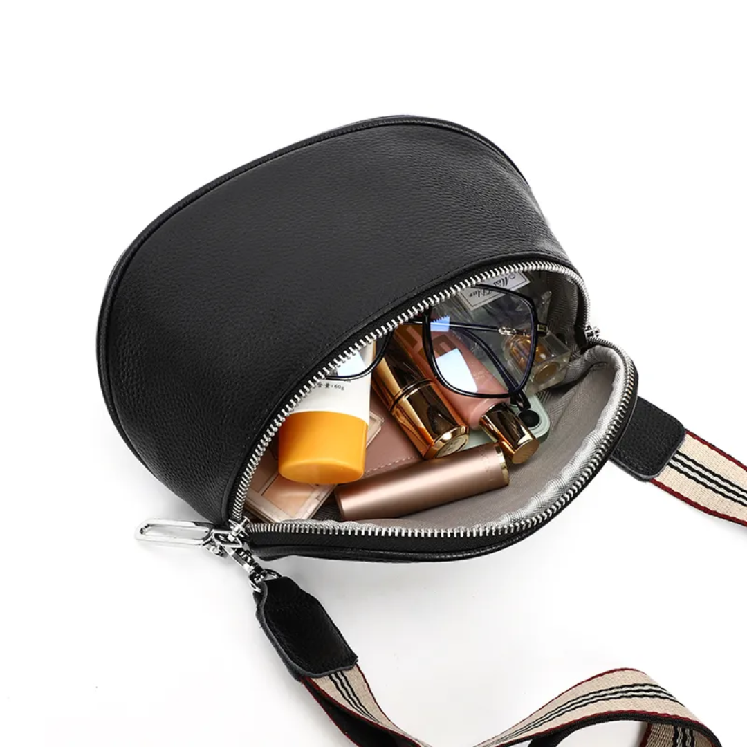 Lucy LeatherBag – Trendy and Cute Leather Saddle Bag
